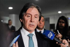 Decreto sobre intervenção no Rio pode ser votado pelo Senado na terça, avalia Eunício