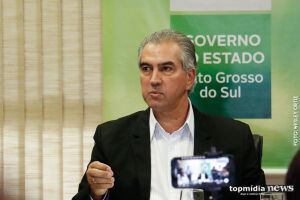 Azambuja defende legado do PSDB, adota discurso de reeleição e ataca Puccinelli