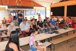 Moradores se reúnem com secretários e pedem melhorias para a região do Jardim Carioca