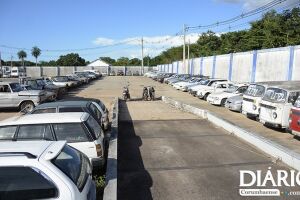 Receita Federal organiza leilão de veículos em Corumbá
