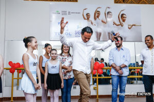 Reforma da sala de ballet no Parque Ayrton Senna proporciona aulas a 150 crianças