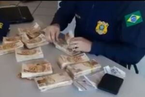 2.200 cédulas falsas somaram R$ 44 mil