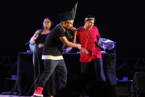 Grupo de Rap indígena dá show no Festival América do Sul