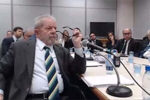 Defesa de Lula envia mais um recurso ao STF