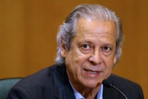 Segunda Turma do STF manda soltar ex-ministro José Dirceu