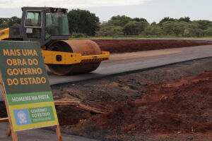 Governo lança licitação para recapear Anaurilândia e investe R$ 4,6 milhões em asfalto