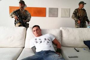 Chefe regional do PCC no Paraguai é preso em mansão em Assunção