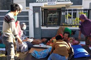 Forte terremoto deixa mortos e feridos na Indonésia
