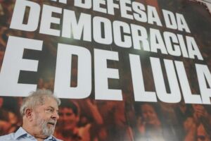 PT marca protesto contra prisão de Lula na data do centenário de Mandela