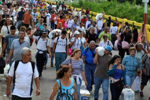 Advocacia-Geral da União diz ser contra fechamento de fronteira com Venezuela