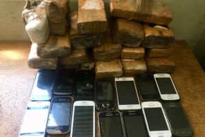 Suspeito iria lançar droga e celulares para presídio
