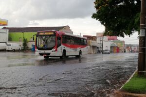 Chuva de fim de tarde encerra o feriadão em Campo Grande
