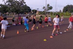 Funesp inicia oficinas esportivas para a terceira idade na Praça das Begônias