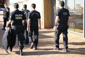 Polícia Federal deflagra operação e desarticula quadrilha de traficantes de cocaína