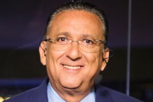 Mais uma Copa: Galvão Bueno renova com a Globo até 2022
