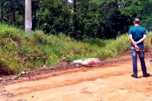 Homem encontrado nu foi espancado antes de corpo ser deixado em estrada
