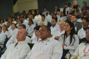 Grupo de médicos cubanos luta na Justiça por trabalho no Brasil
