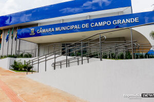 Reforma do prédio 'embaraça' convocação dos aprovados em concurso da Câmara de Campo Grande