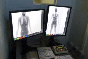 Governo adquire scanners corporais para revistas de visitantes em presídios de MS