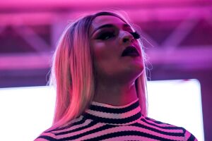 Em dois anos de sucesso na Globo, Pabllo Vittar nunca colocou os pés na Record