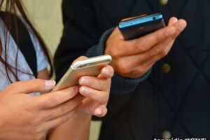 Anatel começa a bloquear celulares piratas no MS