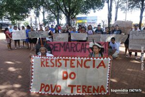 Indígenas protestam na Capital pela manutenção de direitos na gestão Bolsonaro