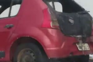 VÍDEO: carro pega fogo e deixa trânsito lento na Cônsul Assaf Trad