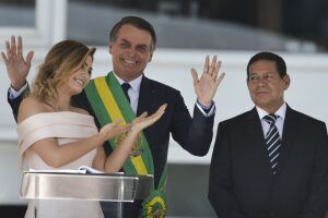 Michelle Bolsonaro discursou em Libras
