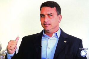 Receita Federal mira miliciano ligado a Flávio Bolsonaro