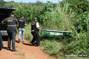 Morador encontra cadáver de mulher em terreno baldio e aciona polícia na Capital