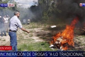 'Fiasco': forno não funciona e toneladas de cocaína são incineradas à moda antiga na fronteira