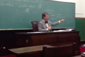 Professor da USP elogia ditadura e chama uniões homoafetivas de ‘aberrações’