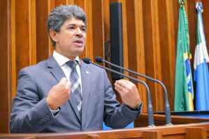 Professor Rinaldo Presta contas à população de sua atuação parlamentar