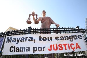 Manifesto marca julgamento de assassino de Mayara Amaral em Campo Grande