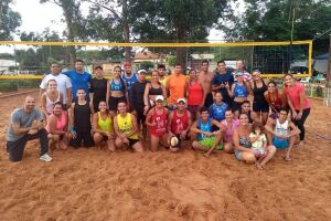 Areias da esperança: amigos realizam torneio de vôlei para arrecadar recurso para projeto social