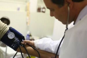 Sesau convoca 81 novos médicos especialistas, plantonistas e de atendimento ambulatorial