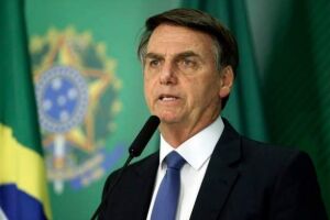 Bolsonaro acaba com o uso dos termos 'Vossa Excelência' e 'Doutor'
