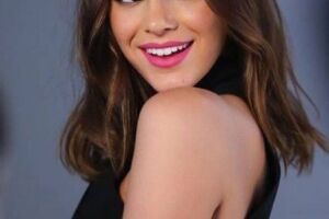 Marquezine bate boca no twitter após ser chamada de 'marrenta', mas deleta posts