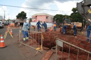 Prefeitura inicia segunda frente de drenagem no recapeamento da Bandeirantes