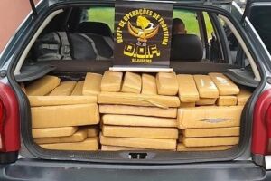DOF prende traficante com veículo carregado com 345 kg de maconha