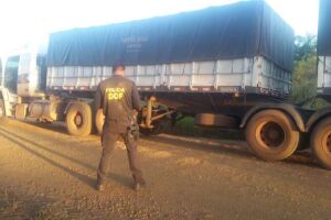 Carreta com pneus contrabandeados é apreendida em Maracaju