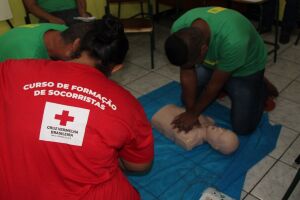 Parceria entre Agepen e Cruz Vermelha salva vidas dentro e fora dos presídios em MS