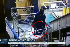 Funcionário dos Correios é preso suspeito de trocar etiquetas de encomendas