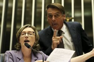 Bolsonaro pede desculpas por ofensa à deputada Maria do Rosário