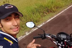 Nas redes sociais, amigos dão forças à família de motociclista morto em acidente no Universitário