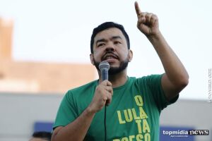 Vai ganhar R$ 8 mil: Tio Trutis emprega irmão de deputado do PSL/RJ na Câmara
