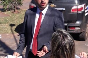Polícia procura suspeito de atirar e matar adolescente por dívida de R$ 400