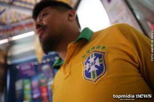 Procura por camisas da Seleção Brasileira estão em baixa