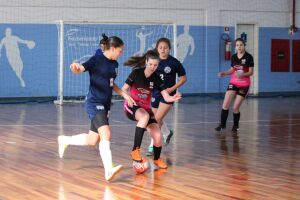 Amigas promovem torneio feminino de futsal solidário em Campo Grande