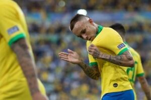 "Foi o destino. Se o Neymar estivesse na Seleção, eu não jogaria", diz Éverton Cebolinha